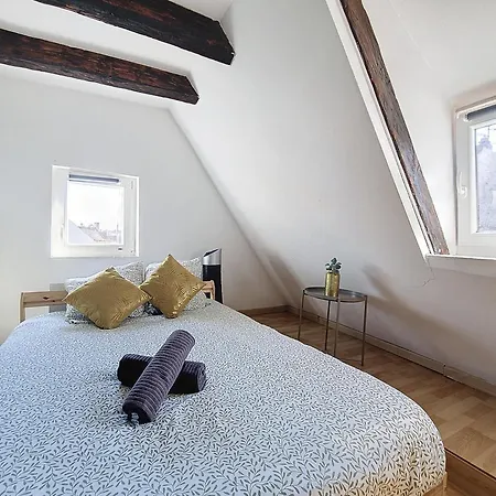 Apartment Tonneau - Hypercentre - Cathedrale - Authentique - Duplex